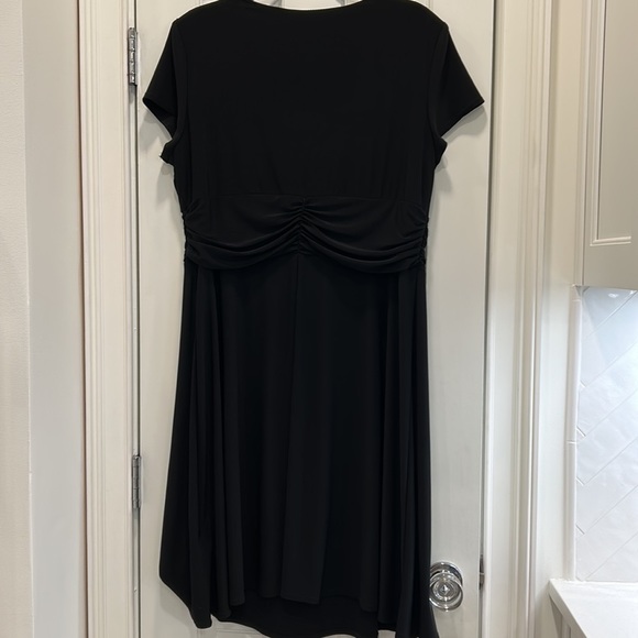 R&M Richards Plus Special Occasion Little Black No Wrinkle Dress sz.18 - Picture 8 of 9
